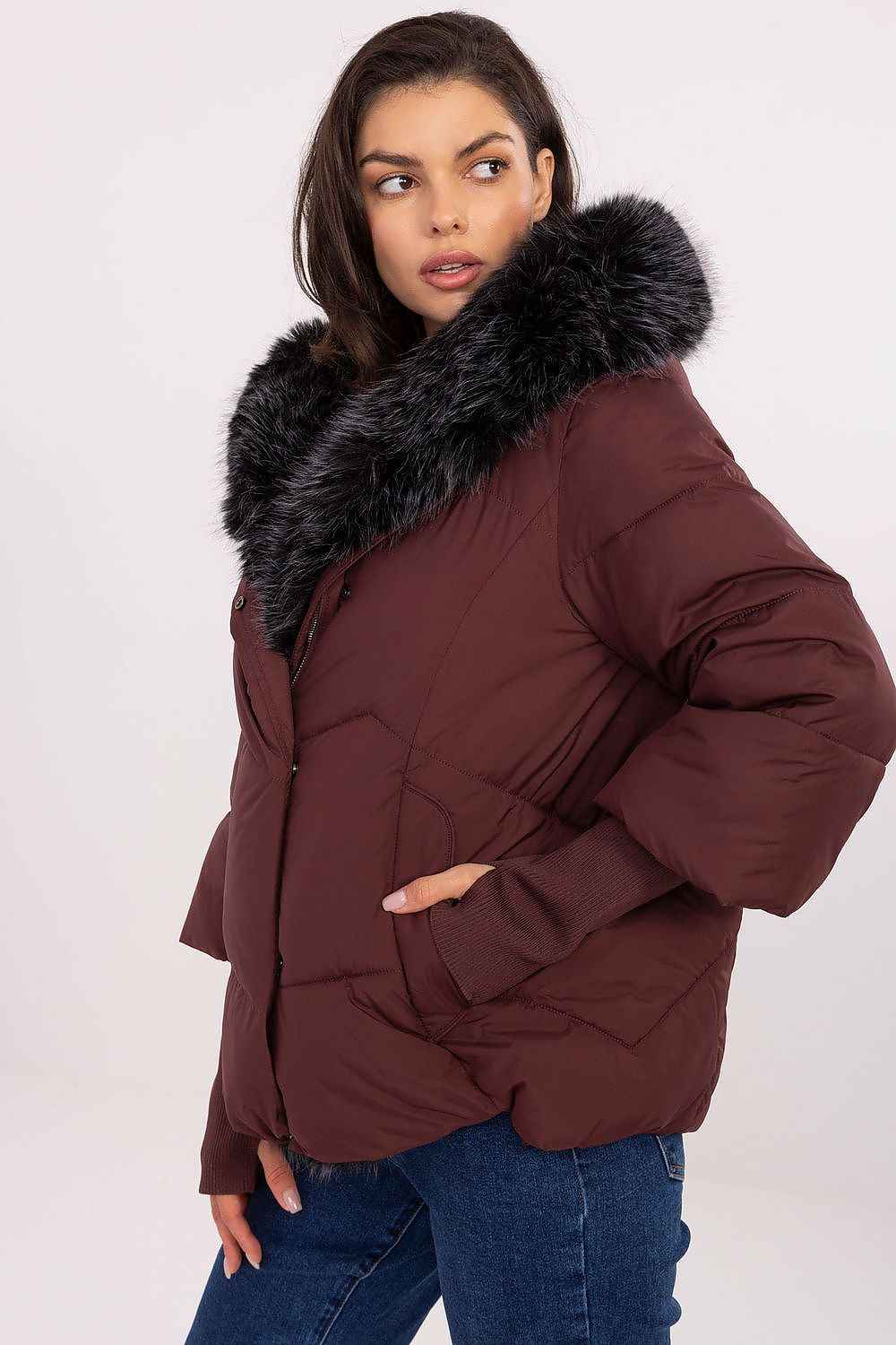 Jacket model 220647
