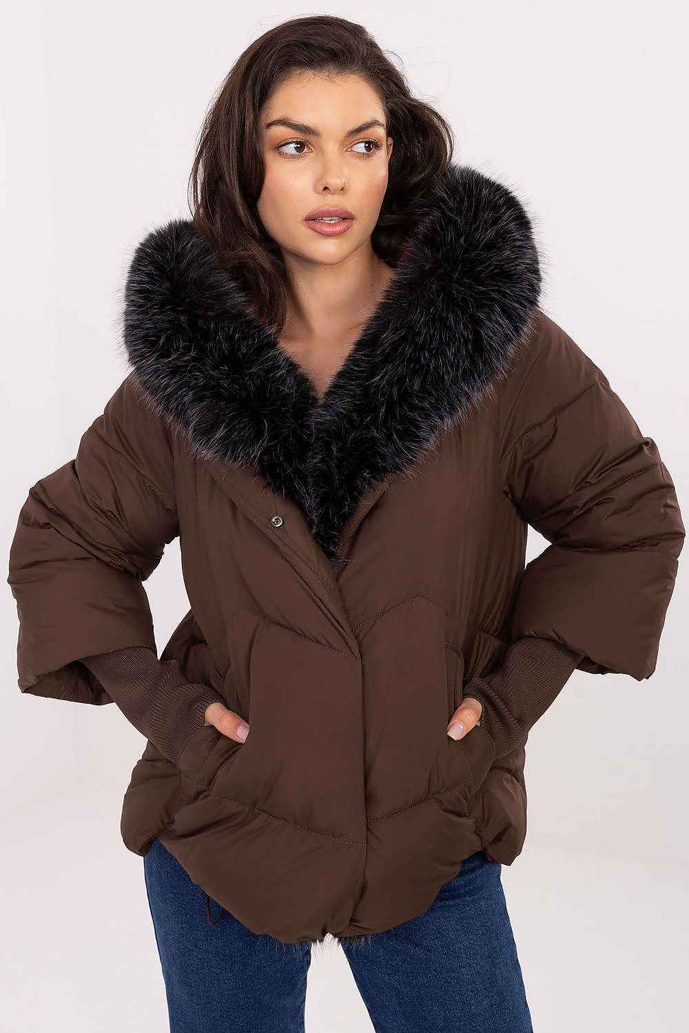 Jacket model 220649
