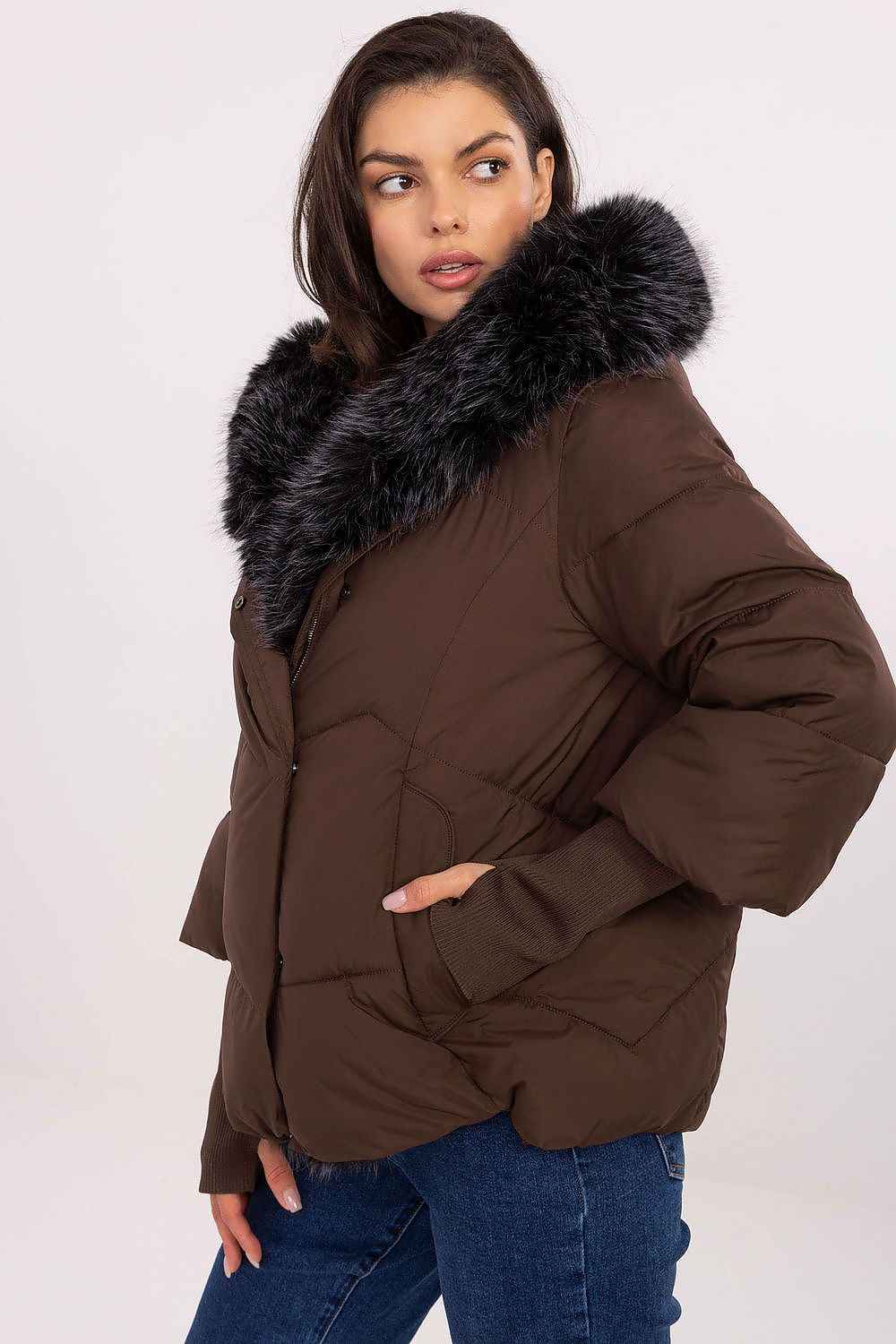 Jacket model 220649