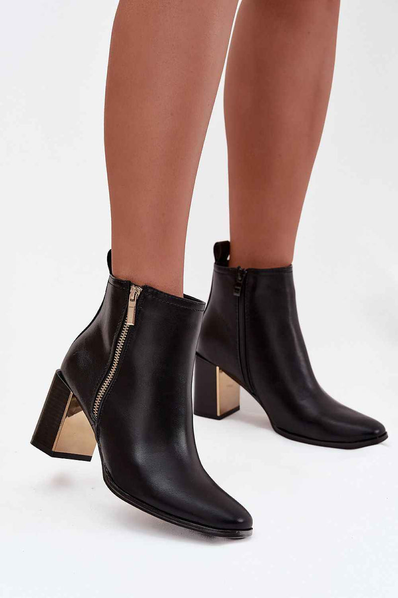 Heel boots model 220692
