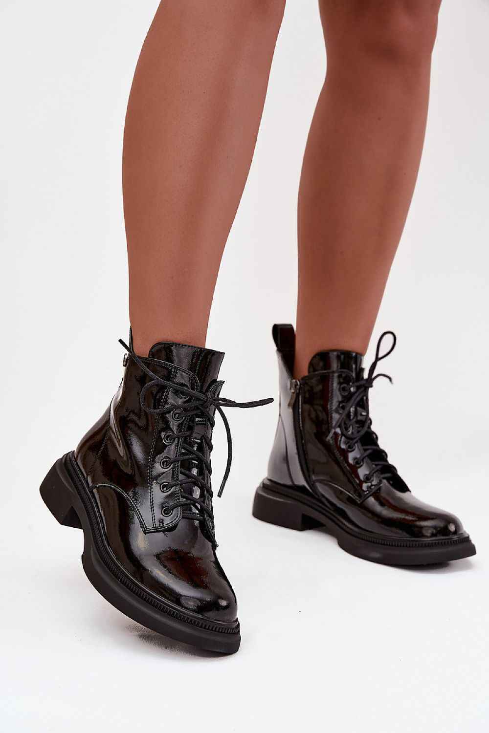 Boots model 220700
