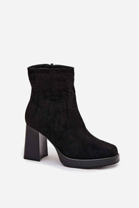 Heel boots model 220708