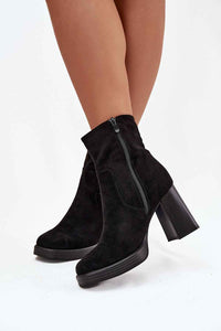Heel boots model 220708