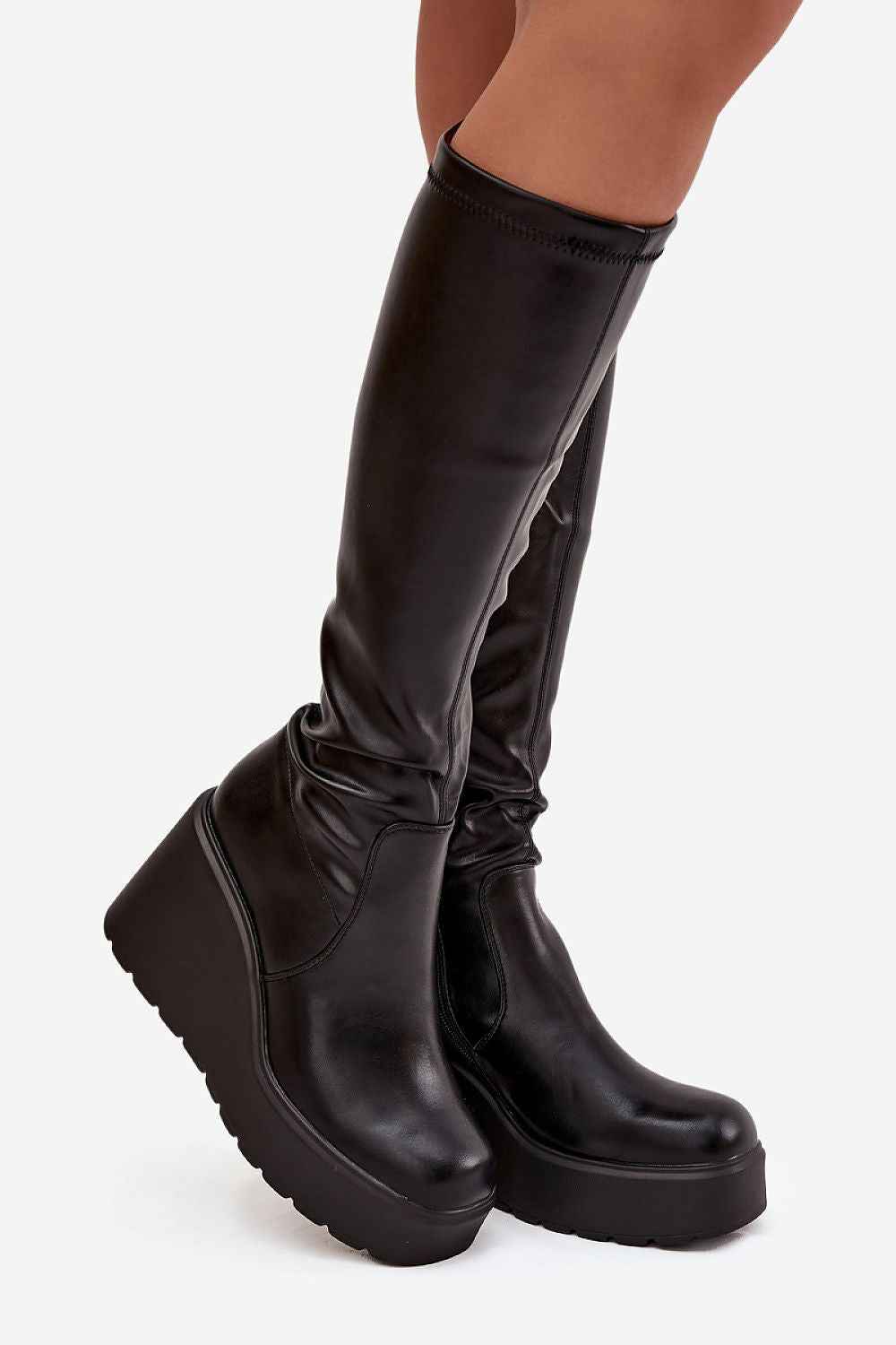 Buskin boots model 220718