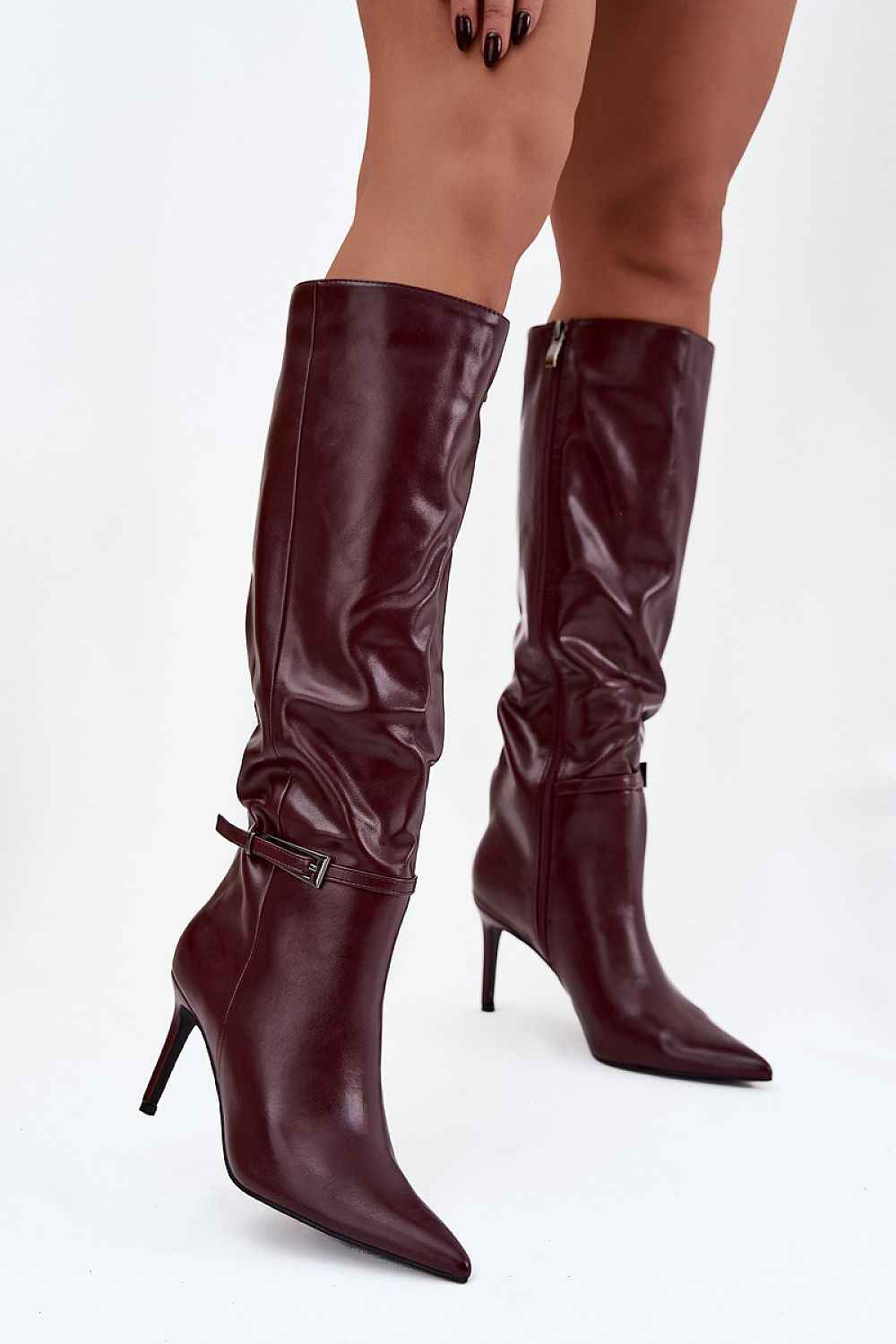 Heel boots model 220725