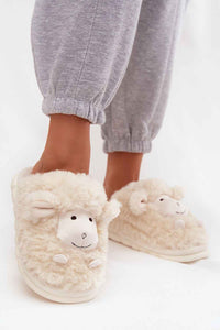 Slippers model 220729