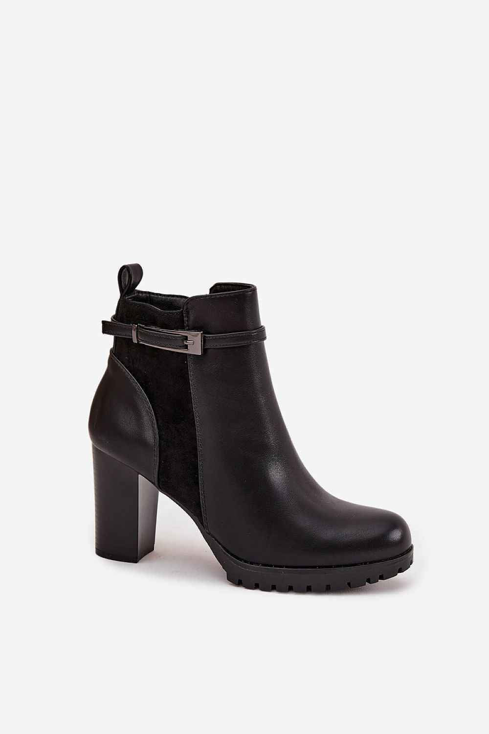 Heel boots model 220894