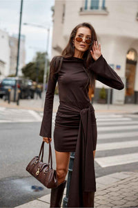 Short dress model 220931