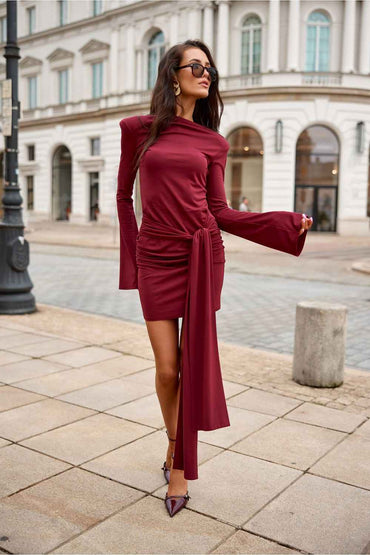 Short dress model 220934