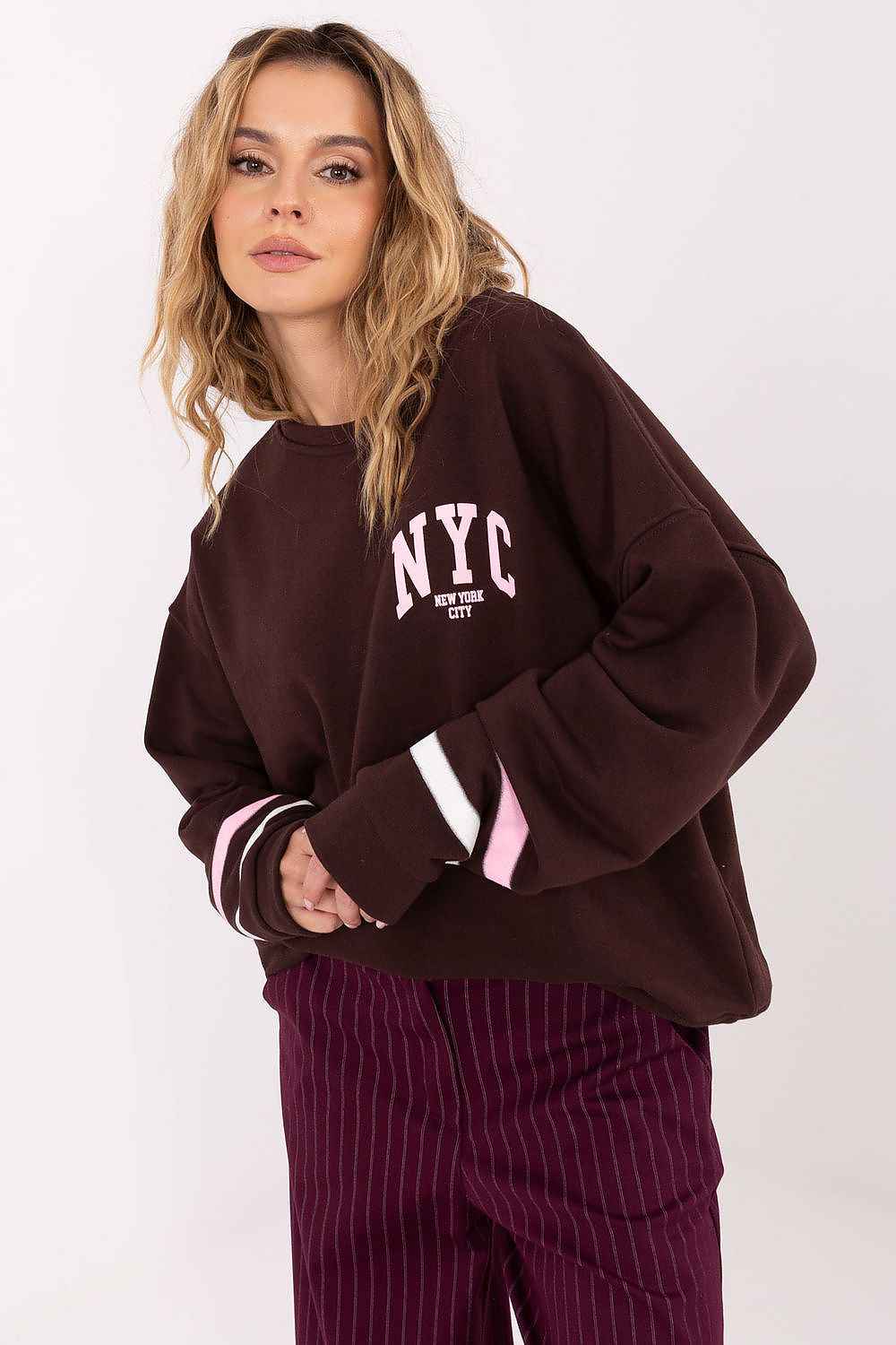 Sweatshirt model 220949