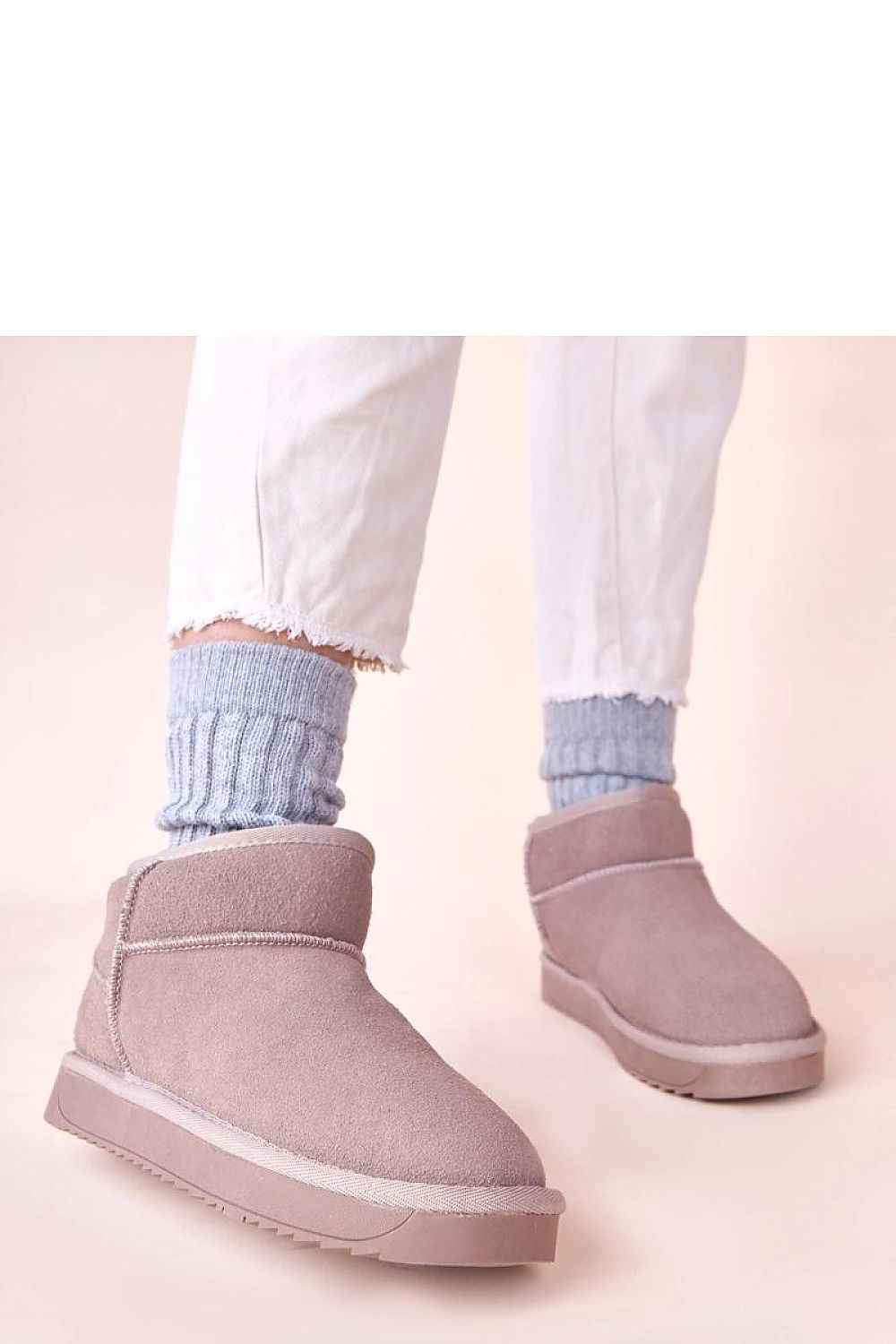 Snow boots model 221006