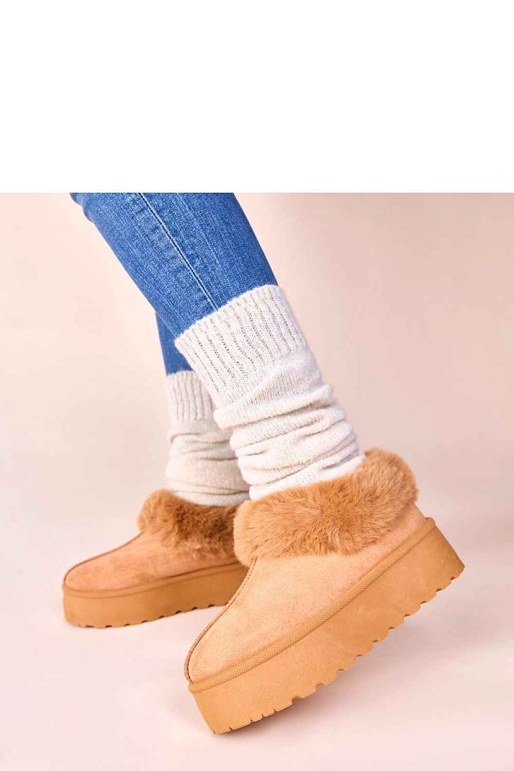 Snow boots model 221010