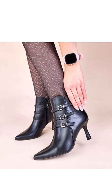 Heel boots model 221015