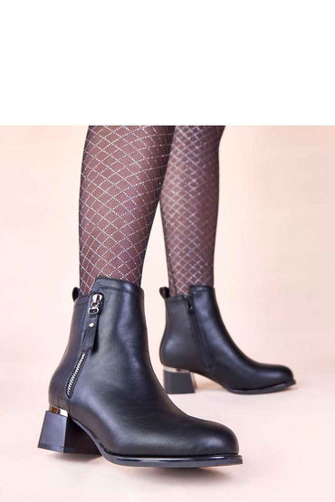 Heel boots model 221016