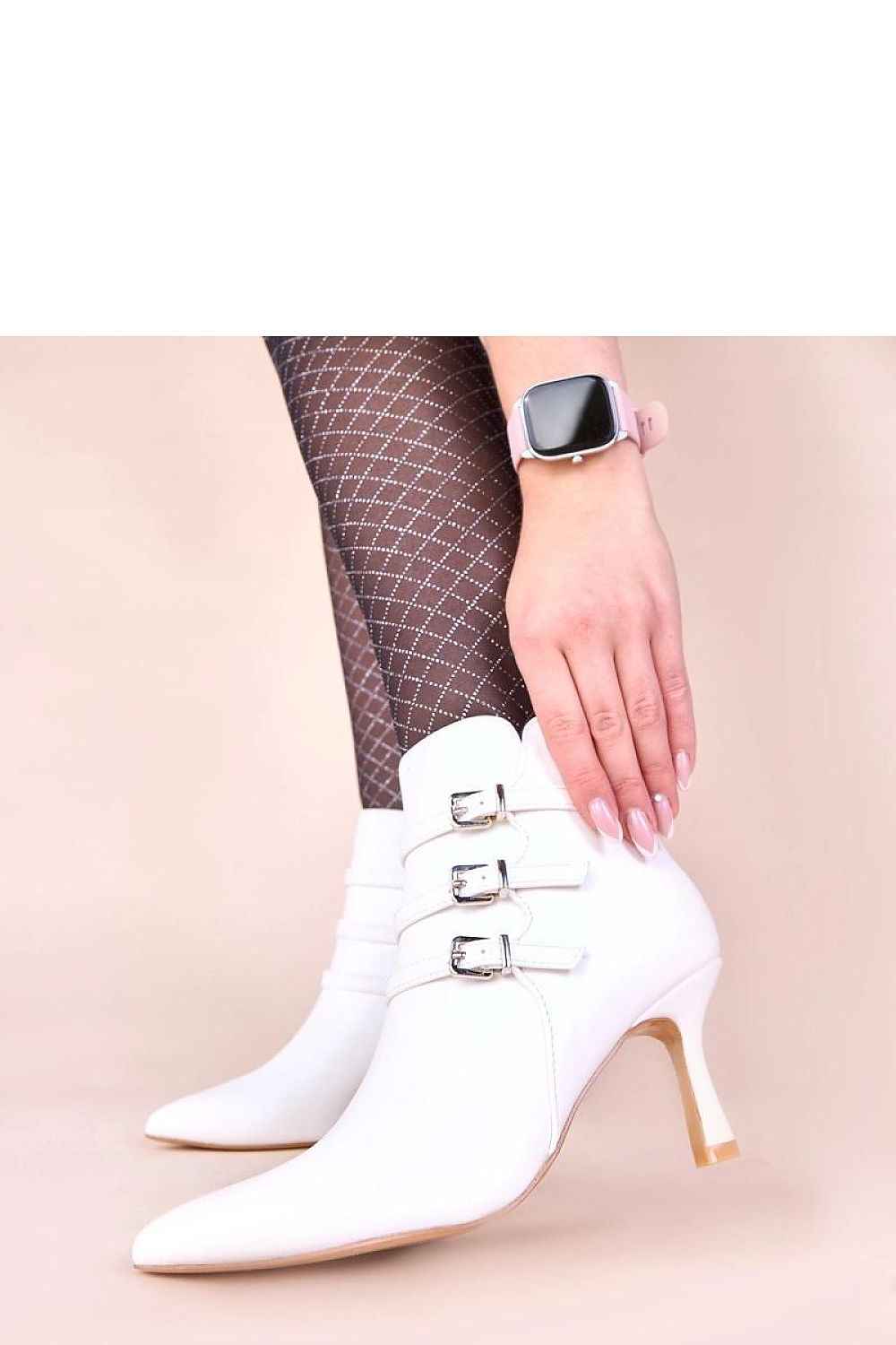 Heel boots model 221018