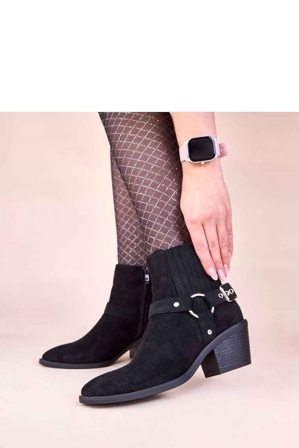 Heel boots model 221024