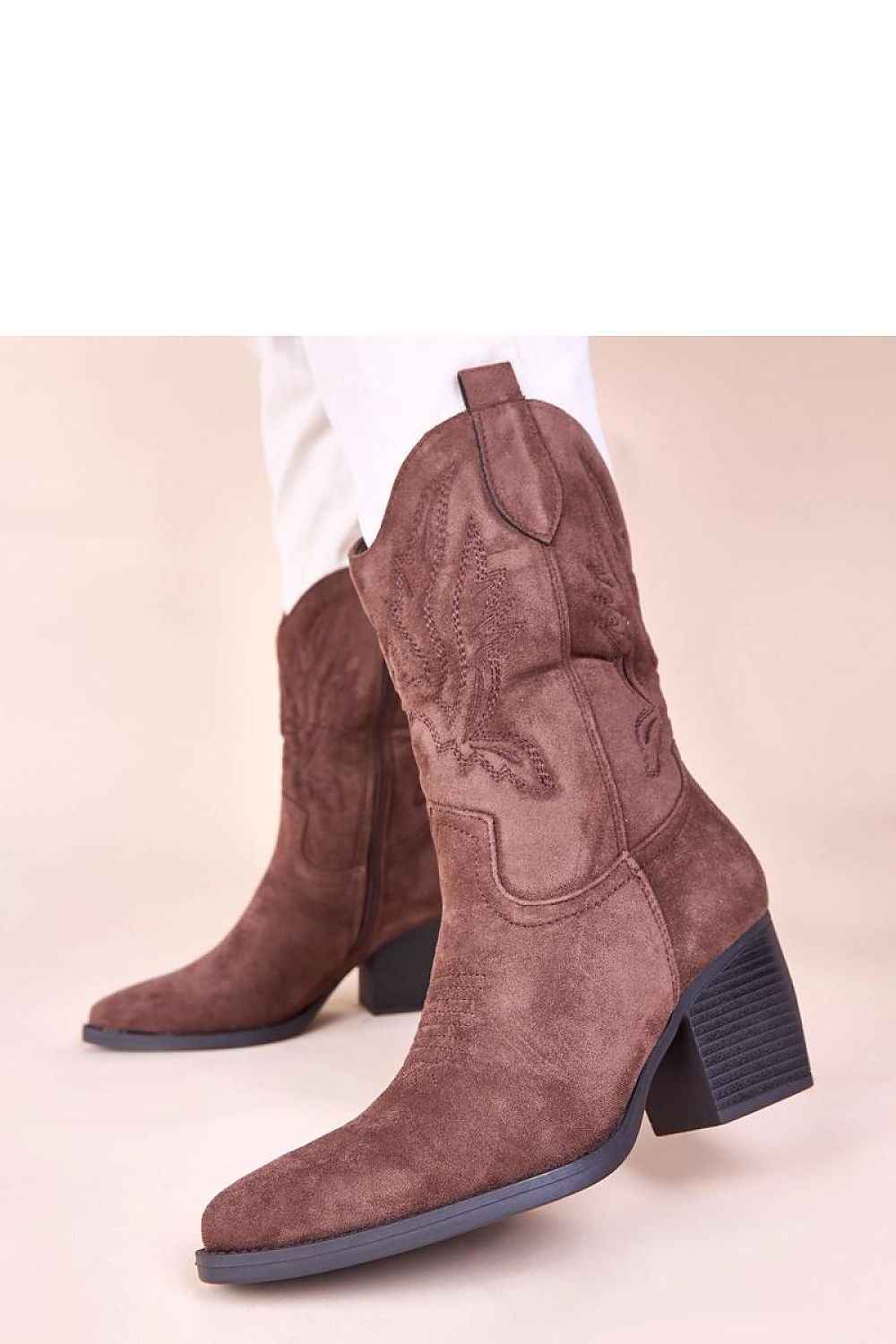 Heel boots model 221031