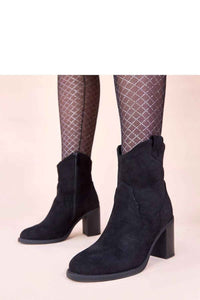Heel boots model 221033