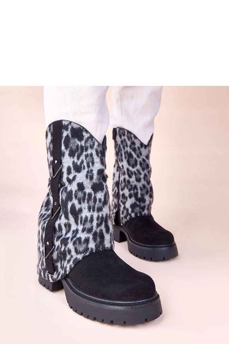 Boots model 221042