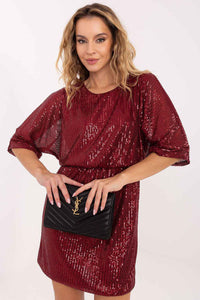 Short dress model 221071