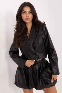 Short skirt model 221083