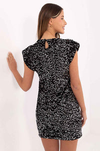 Short dress model 221108