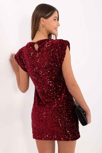 Short dress model 221110