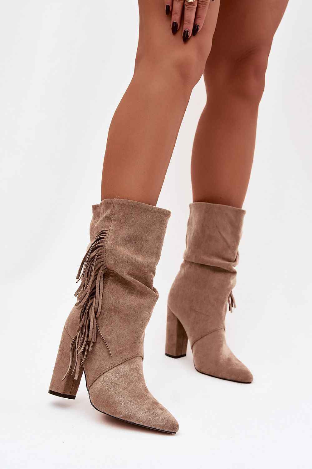 Heel boots model 221128