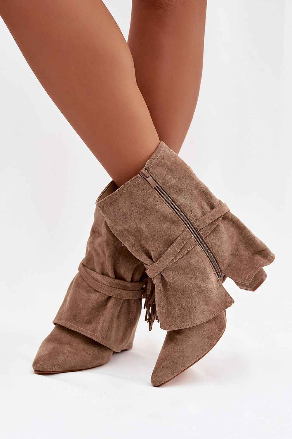 Heel boots model 221131