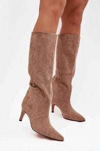 Heel boots model 221146