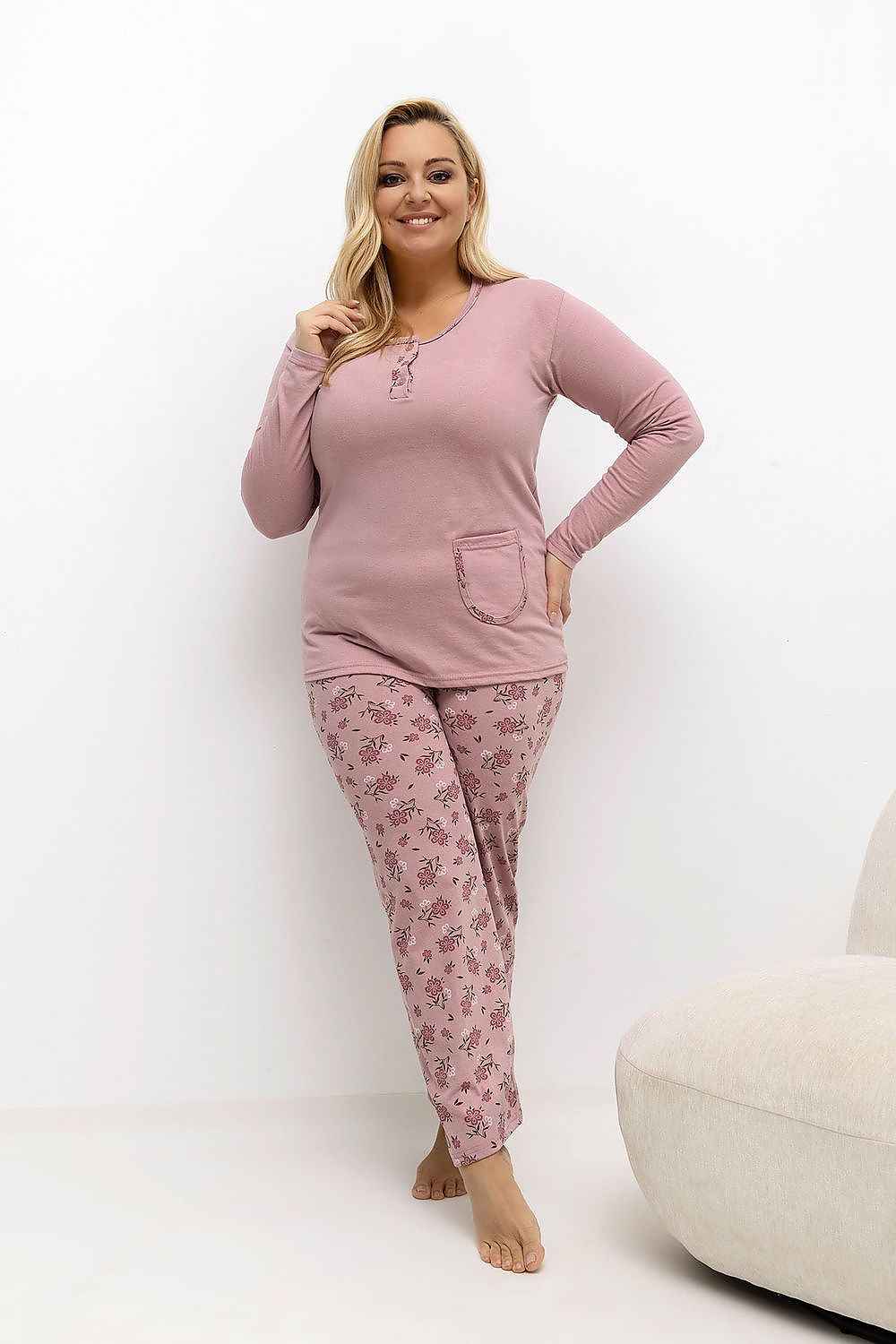 Plus Size Pajamas model 221193