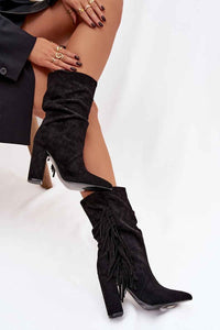 Heel boots model 221127