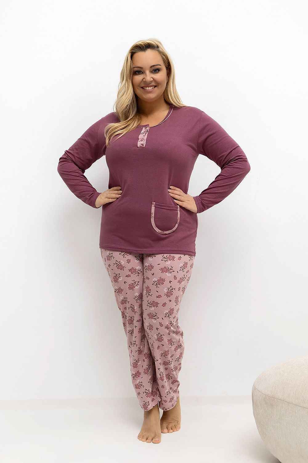 Plus Size Pajamas model 221191