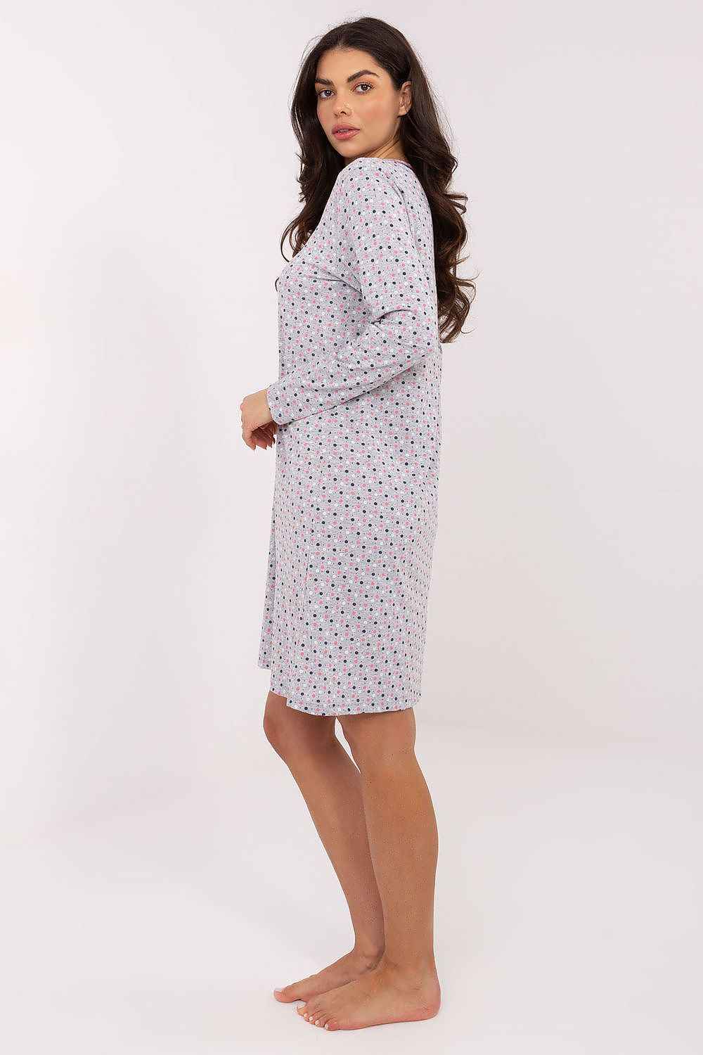 Nightshirt model 221209