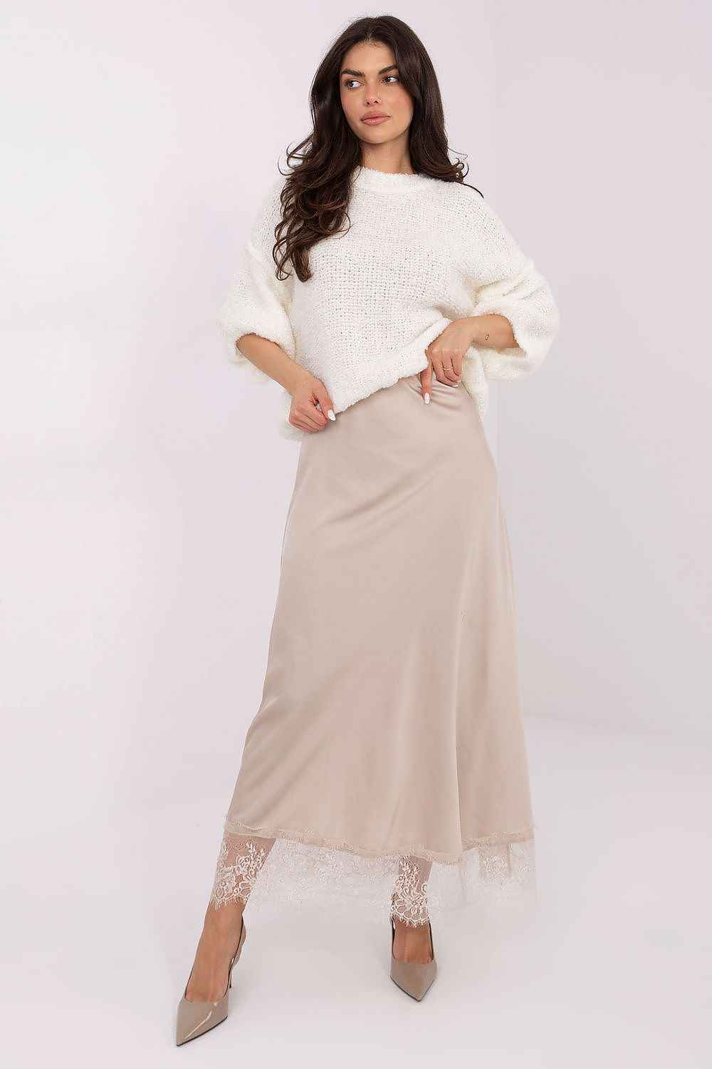 Long skirt model 221291