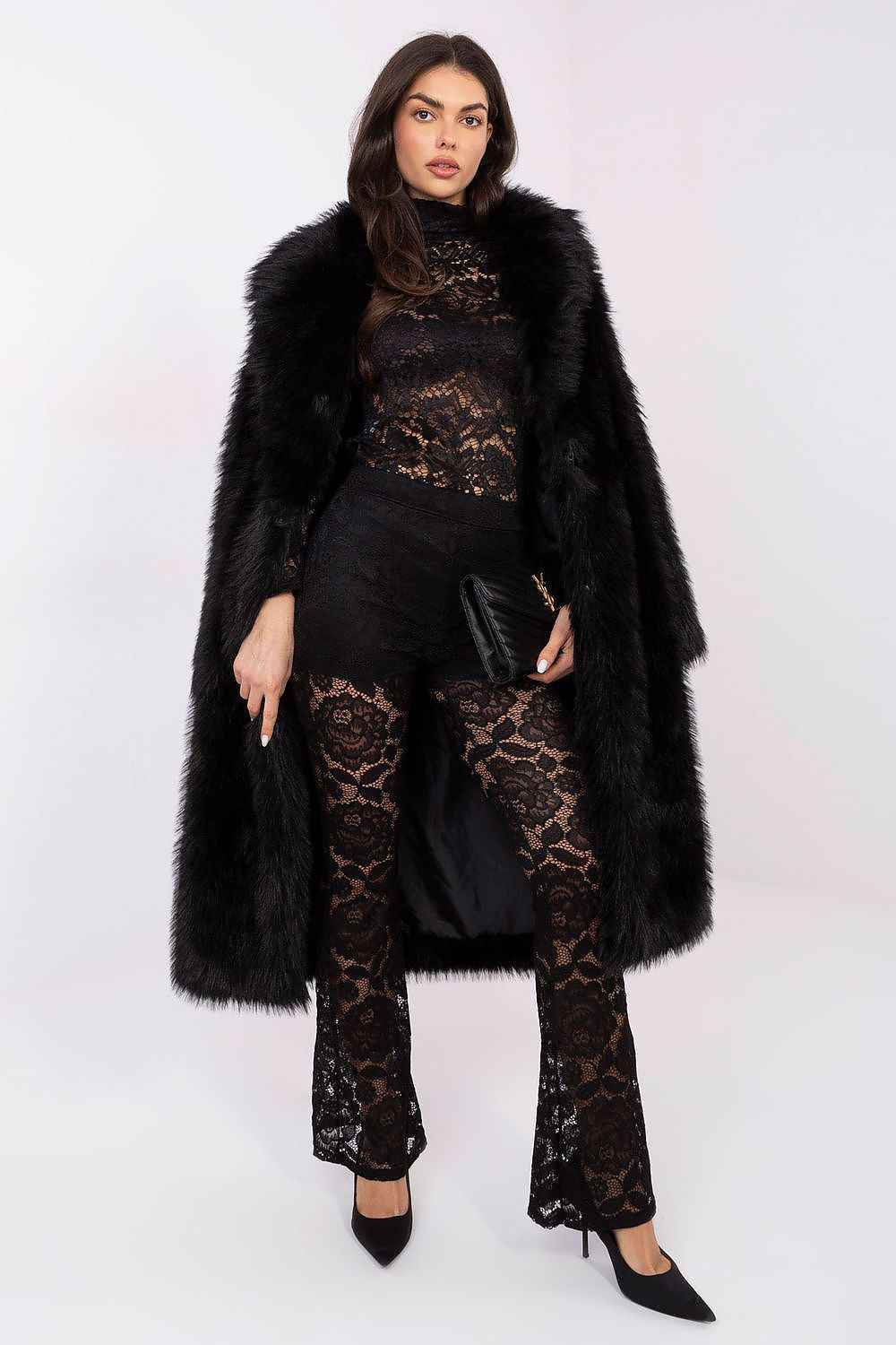 Women trousers model 221293