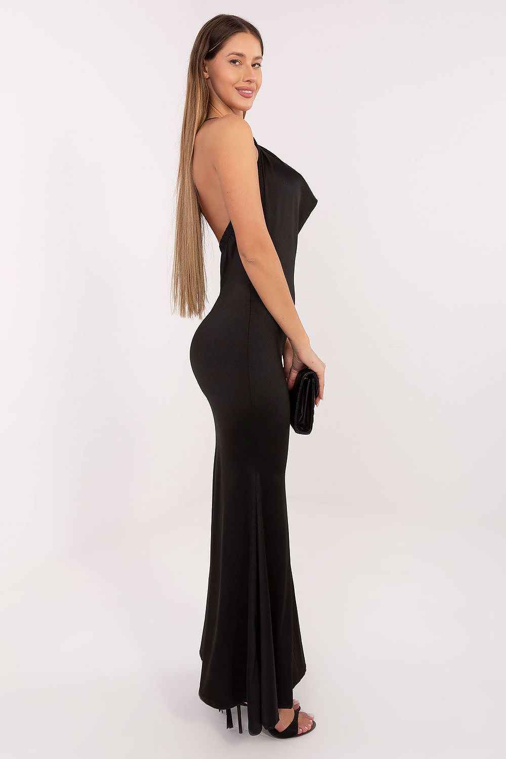 Long dress model 221320