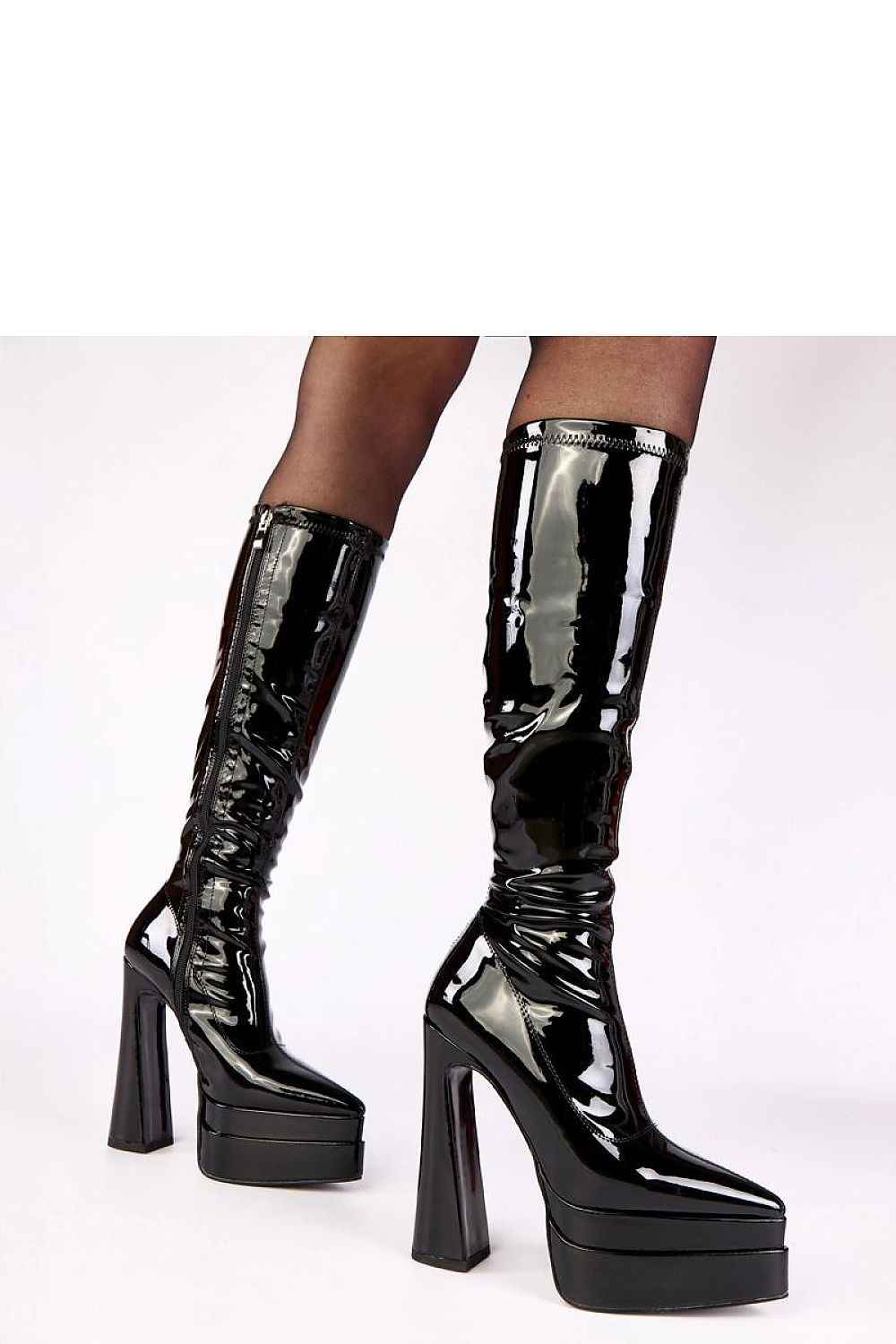 Heel boots model 221356