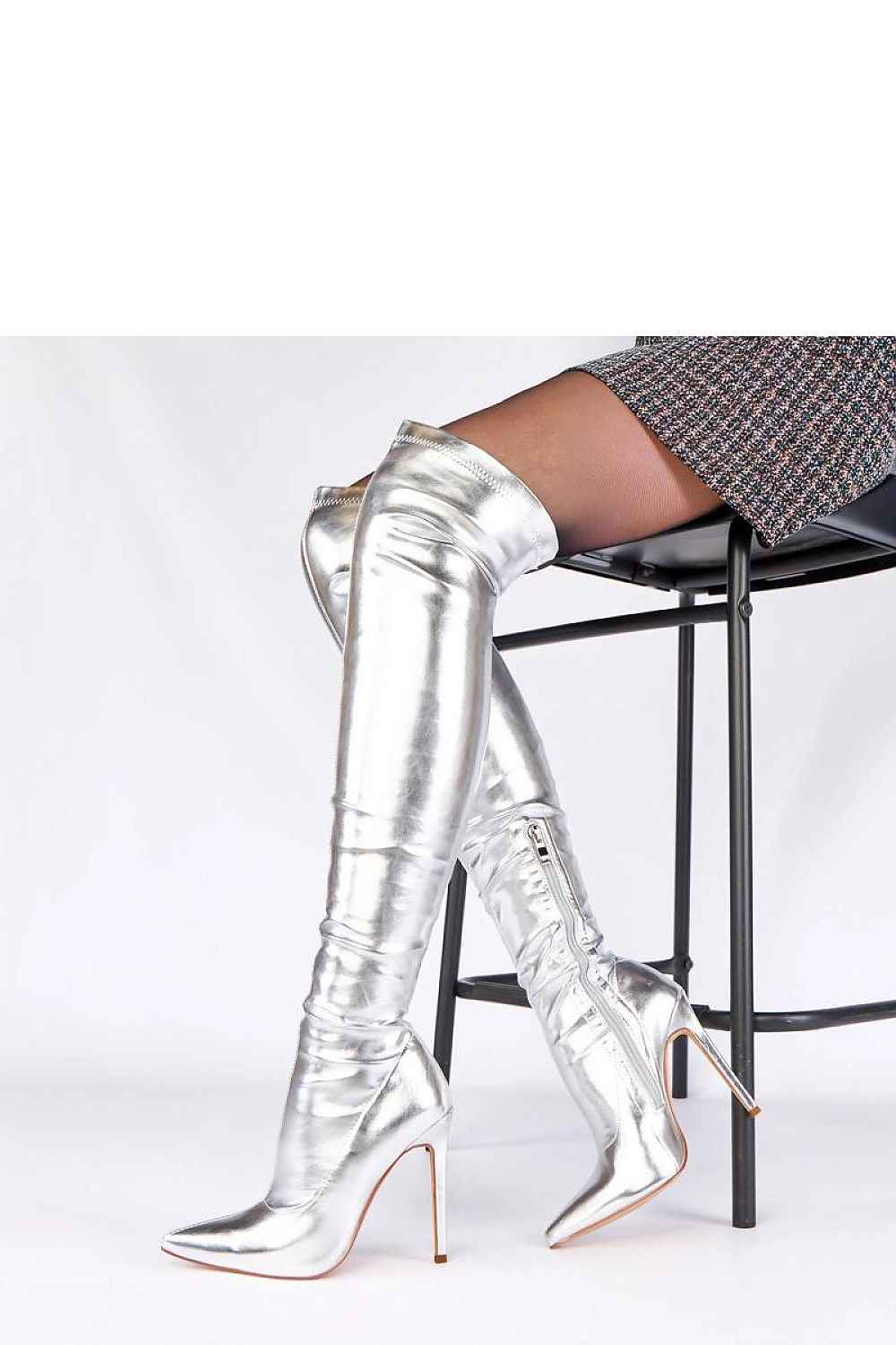 Heel boots model 221363