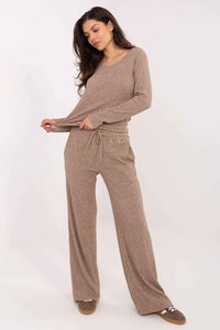 Women trousers model 221383