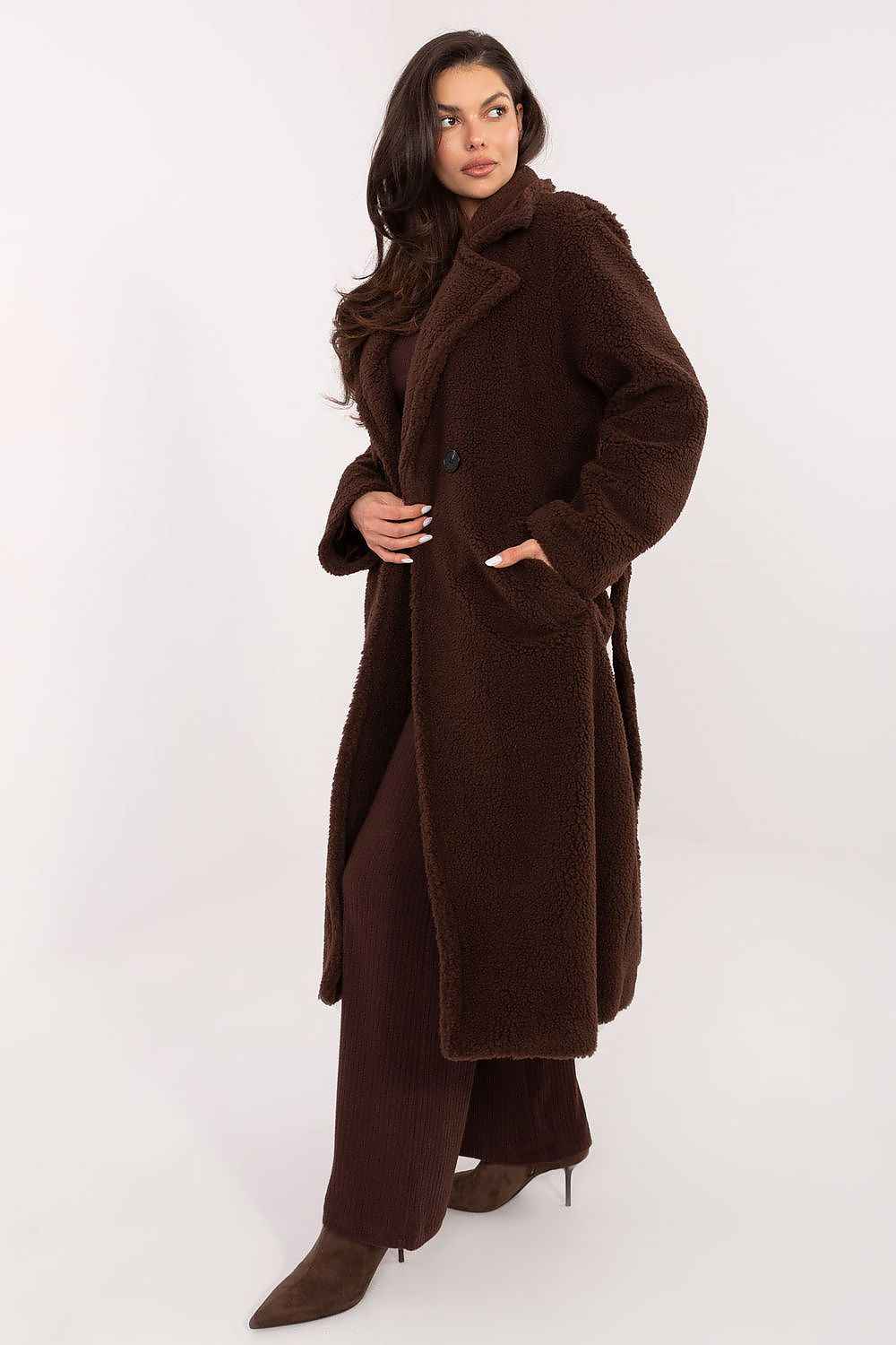 Coat model 221384