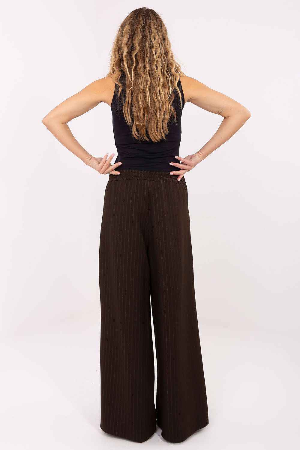 Women trousers model 221427