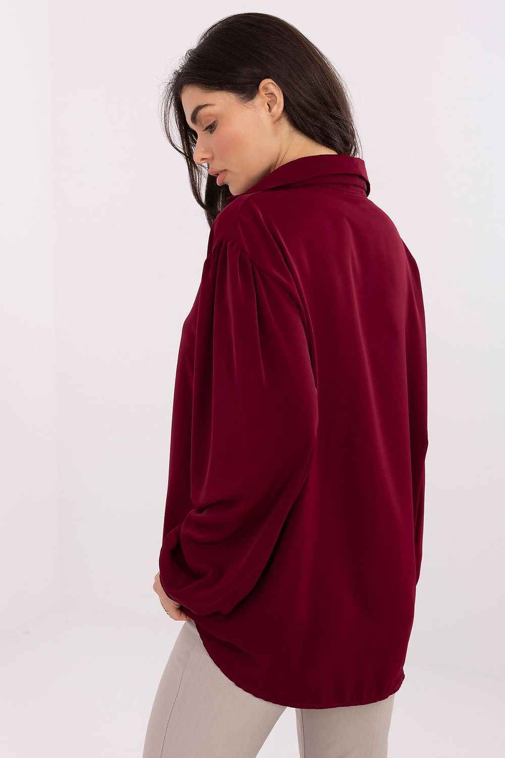 Blouse model 221402
