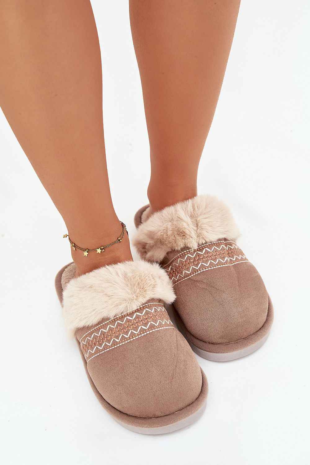Slippers model 221489