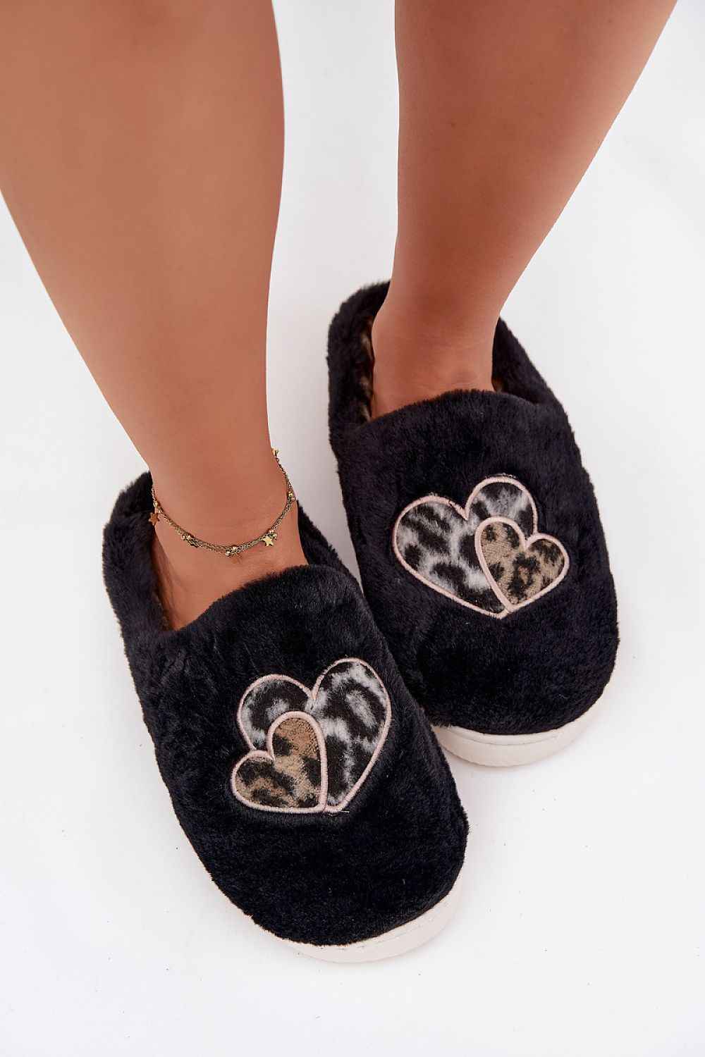 Slippers model 221501