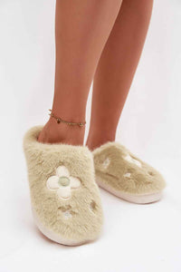 Slippers model 221502