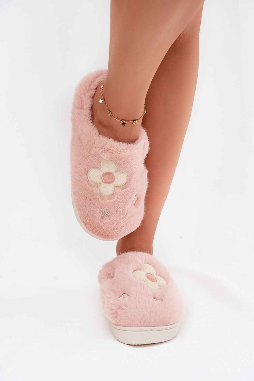 Slippers model 221503