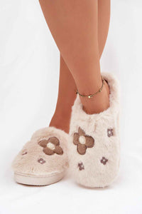Slippers model 221504