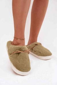 Slippers model 221506