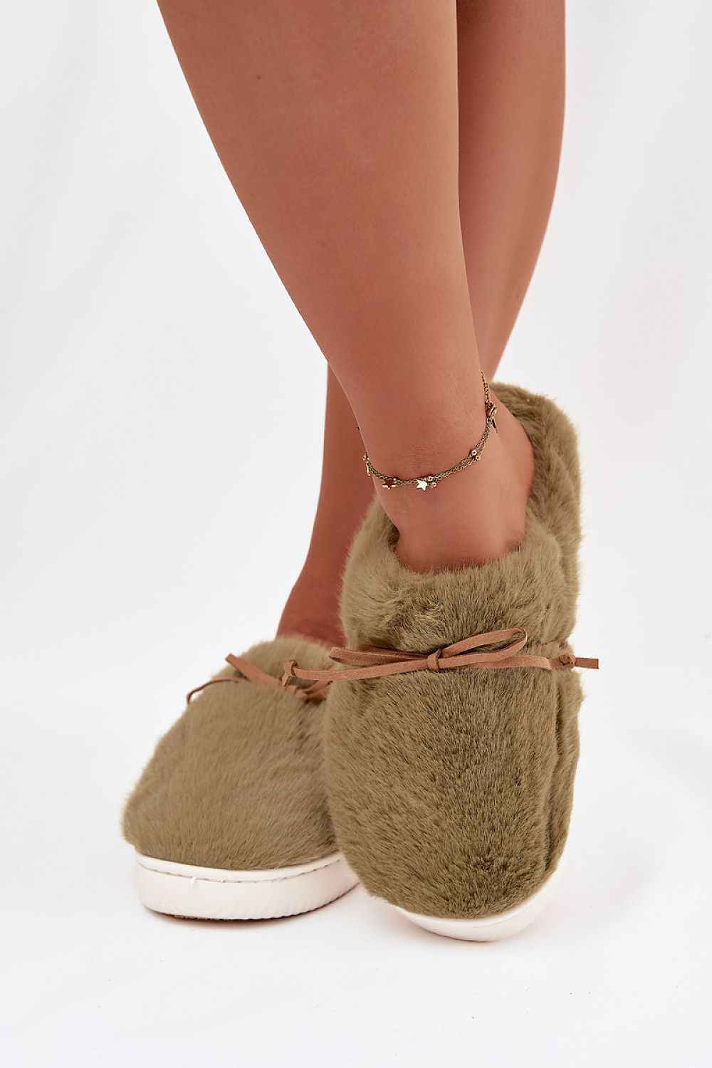 Slippers model 221506